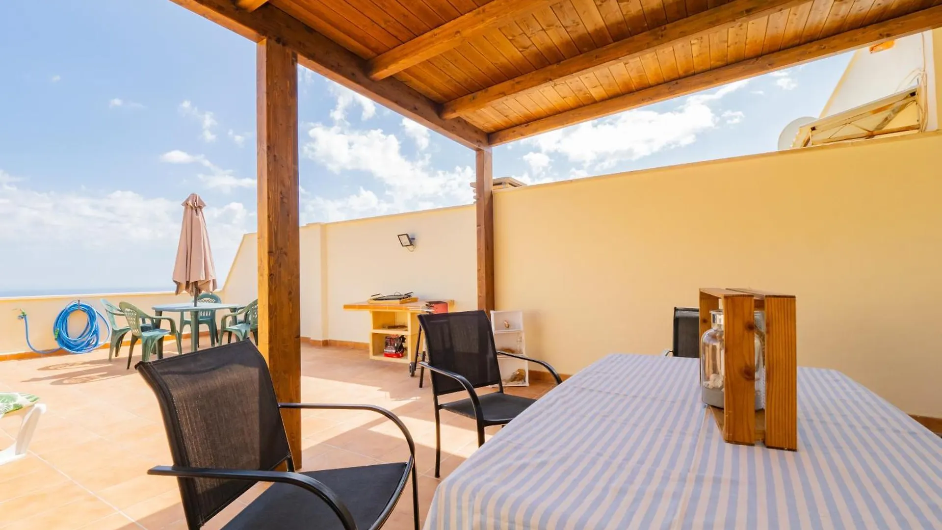 Apartamento Cubo'S Benalvistas Urban Love & 2 Free Parking Benalmádena