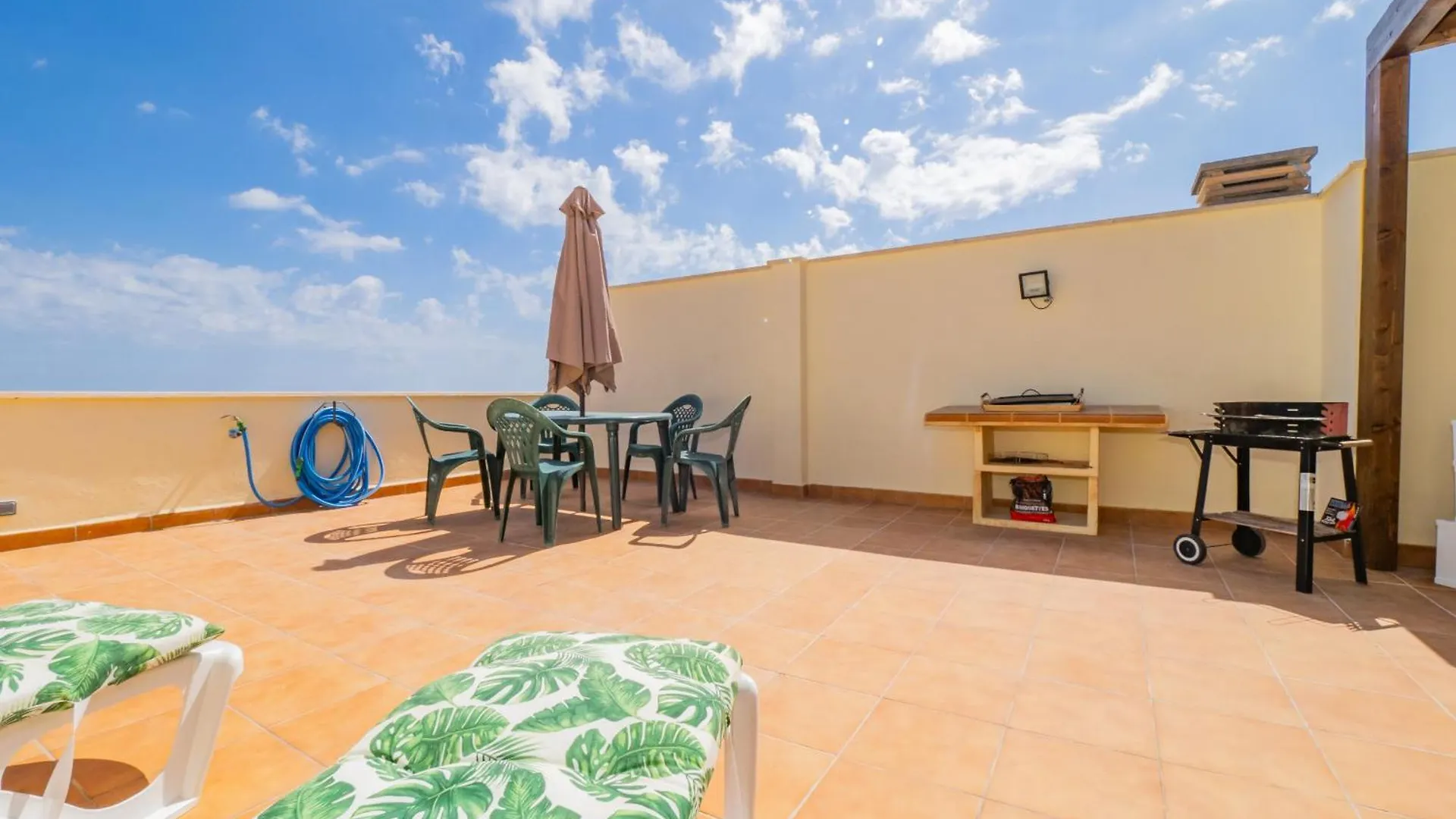 Apartamento Cubo'S Benalvistas Urban Love & 2 Free Parking Benalmádena